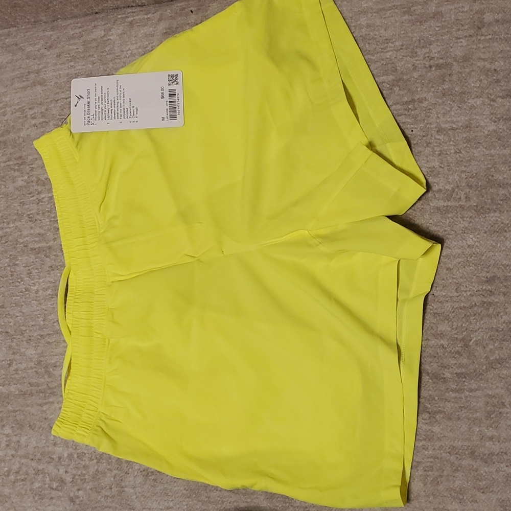 Lululemon pace breaker short 5" LL